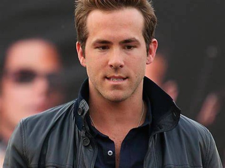 What religion is Ryan Reynolds? Is Ryan Reynolds a Christian or Jewish?