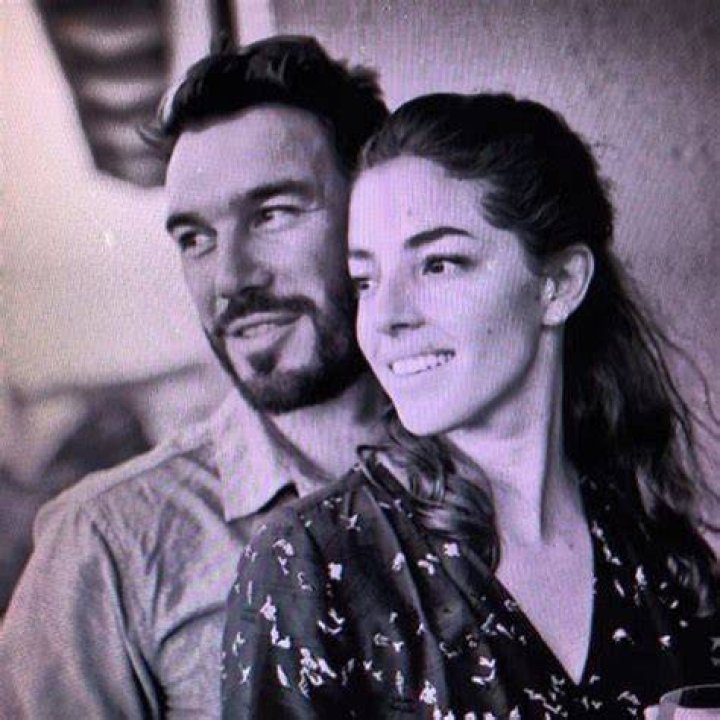 Who is Jacques Pienaar, Olivia Thirlby's husband? Opoyi