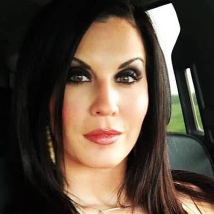 Who is Jennifer Brennan? Bio Husband, Net Worth, Family, Weight