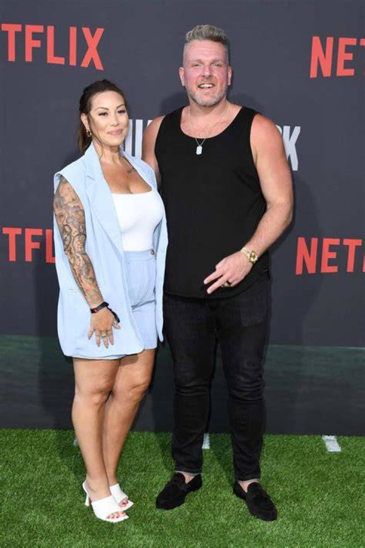 Who is Pat McAfee’s wife? Know all about Samantha Ludy