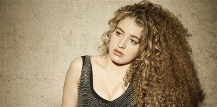 Who Is Tal Wilkenfeld Partner?
